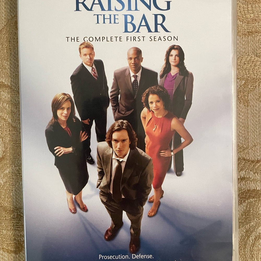 Raising the bar Season 1